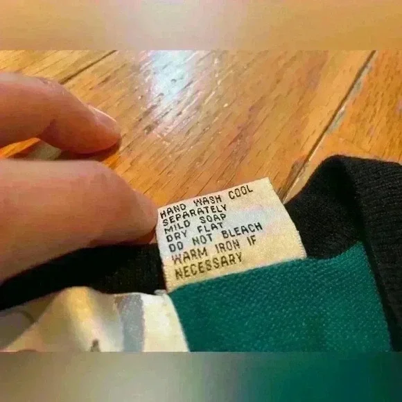 Diane Von Furstenberg Silk Assets Vneck Colorblock Sweater Womens Sz M 100% Silk - Picture 6 of 13